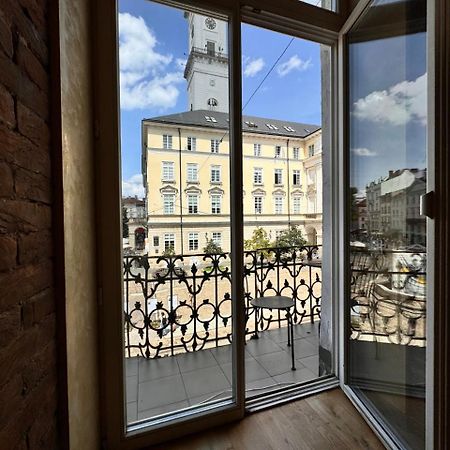Апартаменти На Площі Ринок, 20 Lwów Zewnętrze zdjęcie