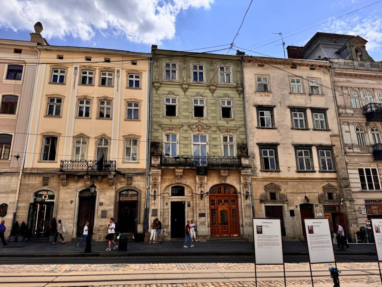 Апартаменти На Площі Ринок, 20 Lwów Zewnętrze zdjęcie